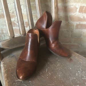 Steve Madden Brown Leather Boots 7